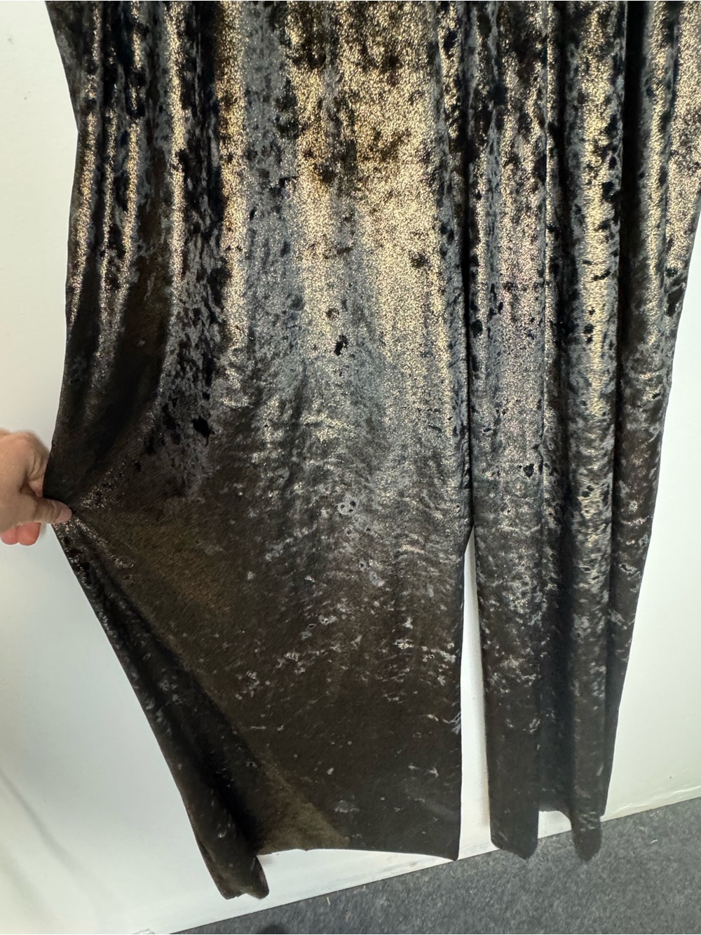Show me your Mumu The Richards Jonny Gold velvet jumpsuit XL - Picture 9 of 10